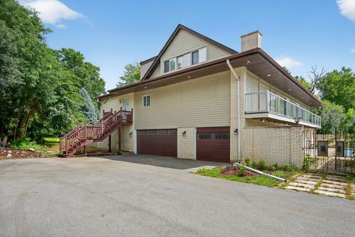 2S365 Milton Ave, Glen Ellyn, IL, 60137-7033 | Card Image