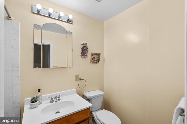 12130 Captiva Ct, Townhouse with 2 bedrooms, 3 bathrooms and null parking in RESTON VA | Image 23