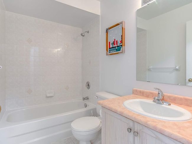UNIT-8 - 4 Cox Blvd, Condo with 3 bedrooms, 3 bathrooms and 2 parking in Markham ON | Image 7