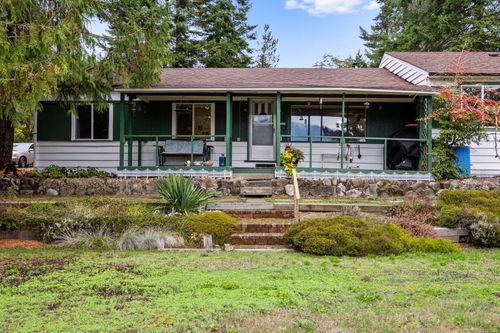 3296 Denman Rd, Denman Island, BC, V0R1T0 | Card Image