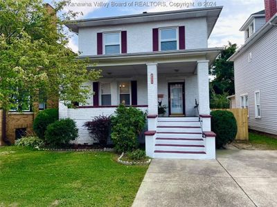 513 Hall Street, House other with 4 bedrooms, 2 bathrooms and null parking in Charleston WV | Image 1