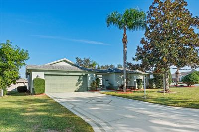 24814 Riverboat Bend, House other with 3 bedrooms, 2 bathrooms and null parking in LEESBURG FL | Image 3