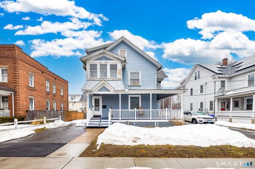 41 Walnut St, Enfield, CT, 06082-3525 | Card Image