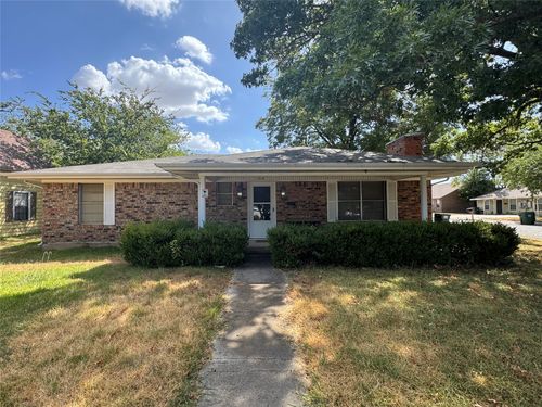 314 Hall St, Whitesboro, TX, 76273-1616 | Card Image