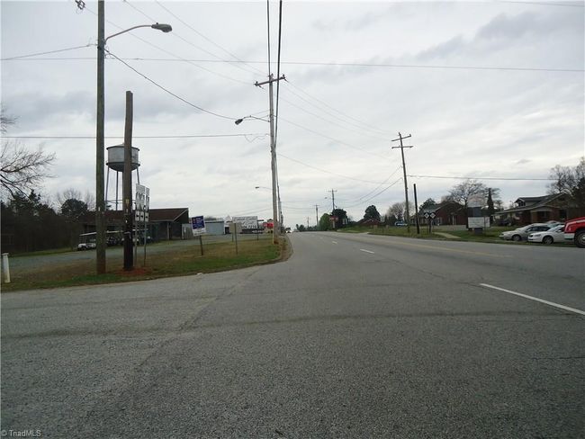 Viewing South along NC Hwy 109 at its intersection with Salisbury St. | Image 7