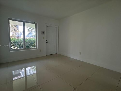 3-2121 Ne 167th St, North Miami Beach, FL, 33162-3349 | Card Image