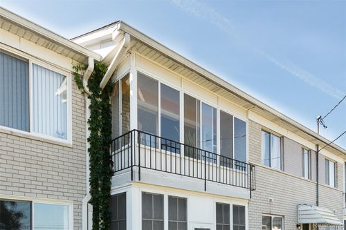 5959 Alan Dr, Brighton, MI, 48116-8352 | Card Image