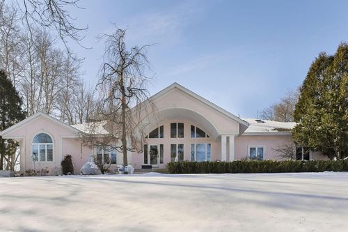 N6715 County Road I, Fredonia, WI, 53021-9762 | Card Image