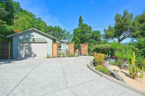 817 Mariposa Rd, Lafayette, CA, 94549-4210 | Card Image