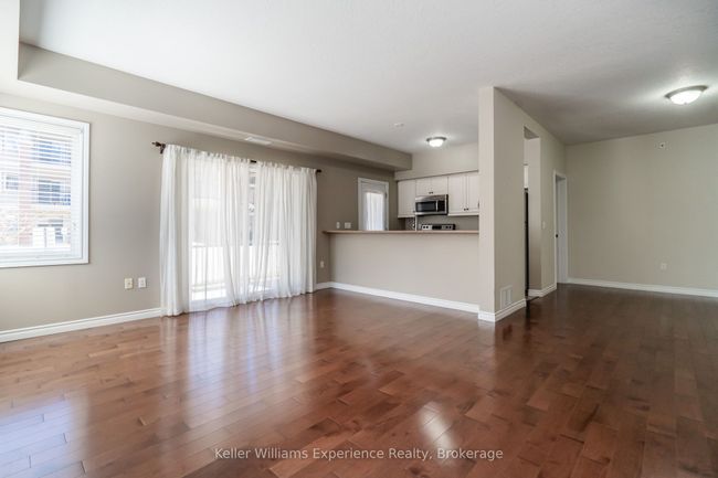 101 - 19B Yonge St N, Condo with 2 bedrooms, 2 bathrooms and 1 parking in Elmvale ON | Image 11