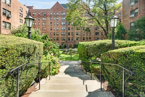 apt-1d-182 Garth Rd, Scarsdale, NY, 10583-3846 | Card Image