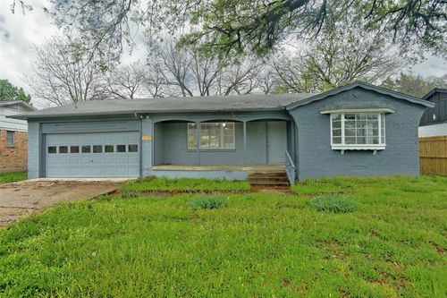 11057 Delford Cir, Dallas, TX, 75228-2461 | Card Image