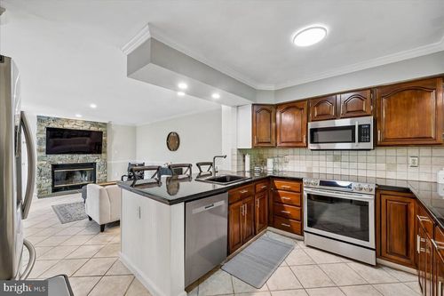 20316 Butterwick Way, Gaithersburg, MD, 20886-4358 | Card Image