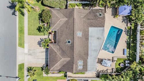 222 Foxcroft Dr E, Palm Harbor, FL, 34683-5611 | Card Image