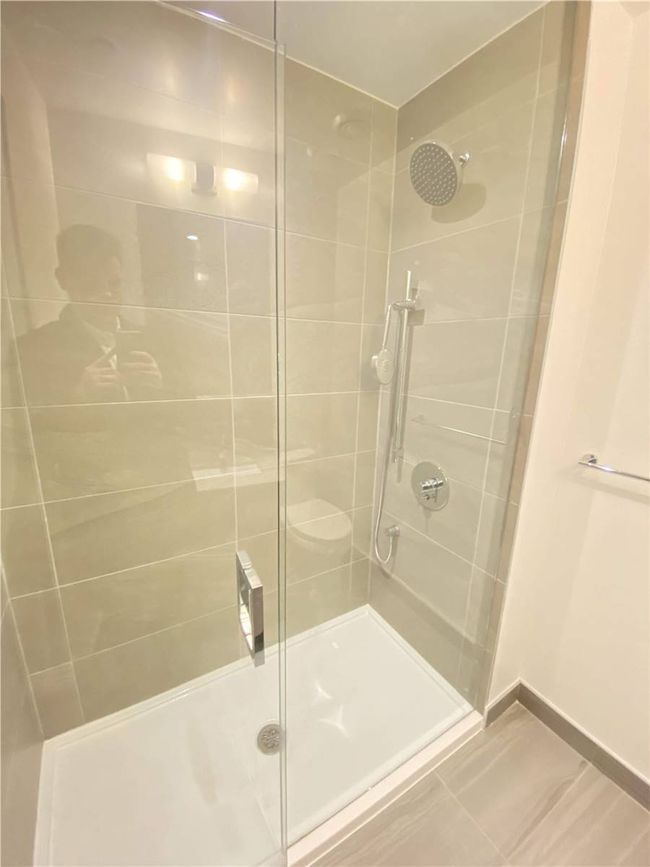 05 - 5 Buttermill Ave, Condo with 2 bedrooms, 2 bathrooms and null parking in Vaughan ON | Image 7