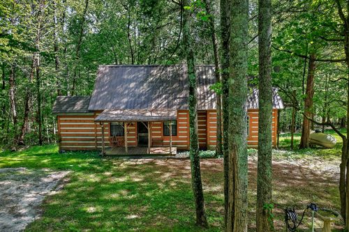 305 Caney Bend Rd, Doyle, TN, 38559-2902 | Card Image