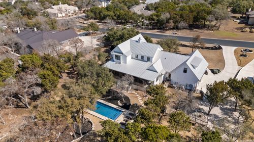 104 Balcones Bnd, Boerne, TX, 78006-8595 | Card Image