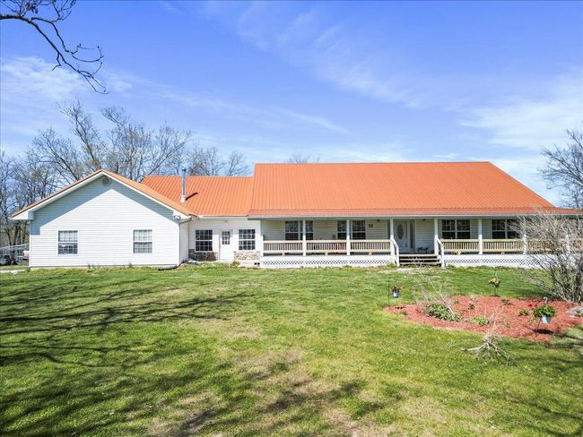 Front porch 3 | Image 16
