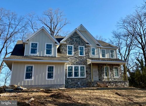 353 Oak Ter, WAYNE, PA, 19087-5205 | Card Image