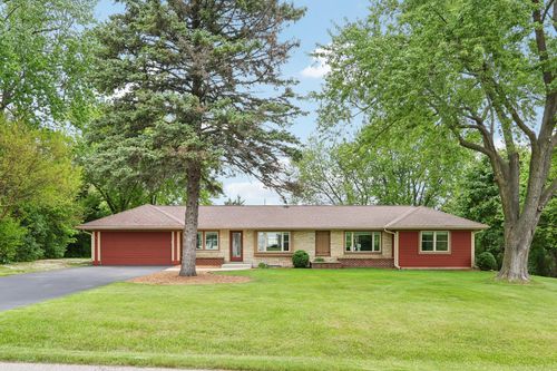 1010 Rolling Green Dr, Waukesha, WI, 53186-5463 | Card Image