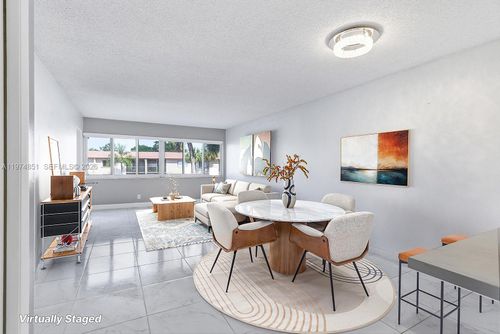 apt-203-140 Lakeview Dr, Weston, FL, 33326-2518 | Card Image