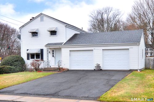 1 Valley Crest Dr, West Hartford, CT, 06110-1654 | Card Image