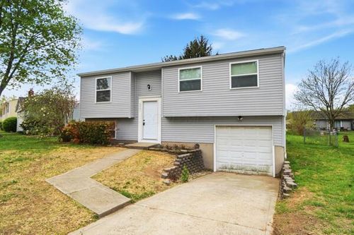 6841 Metuchen Pl, Reynoldsburg, OH, 43068-4057 | Card Image