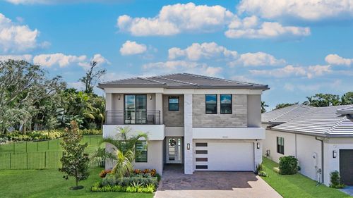 8222 Essex Country Club Dr, Boca Raton, FL, 33434-5871 | Card Image