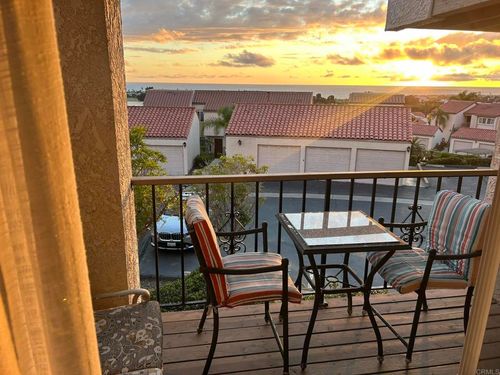 6677 Paseo Del Norte, Carlsbad, CA, 92011-2476 | Card Image