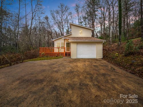 38 Renea Dr, Brevard, NC, 28712-7651 | Card Image