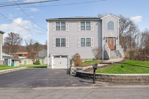 15 Meadow Dr, Lowell, MA, 01854-1321 | Card Image