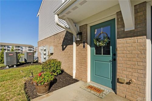 5 Old Pond Rd, Springboro, OH, 45066-7546 | Card Image