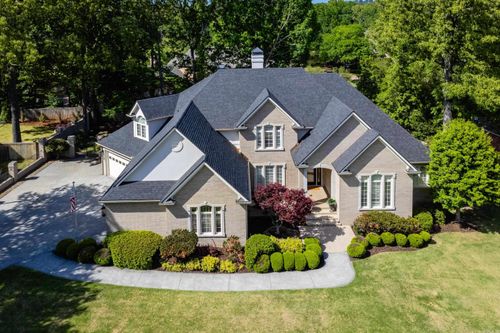 18 Hickory Creek Dr, Little Rock, AR, 72212-2508 | Card Image