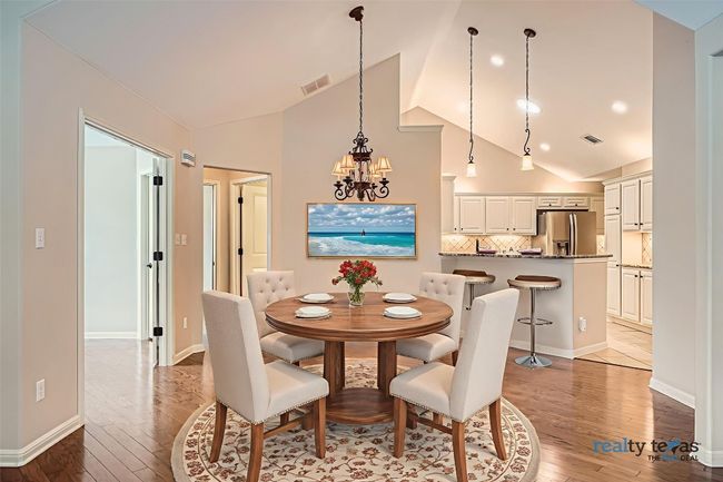 Dining area (virtually staged) | Image 5