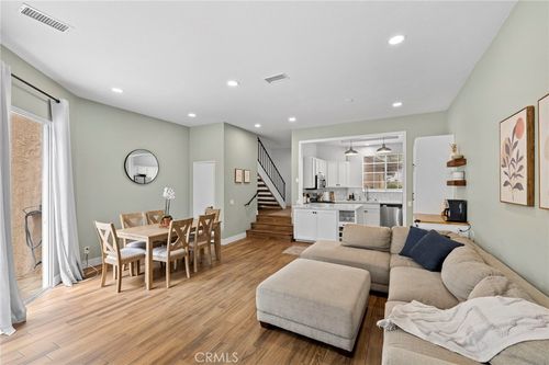 90-24404 Eastview Rd, Laguna Hills, CA, 92653 | Card Image