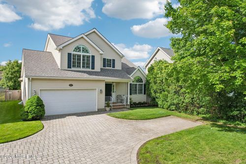 920 Allaire Rd, Spring Lake, NJ, 07762-2203 | Card Image
