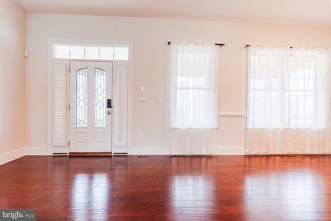 24814 Barrington Grove Ct, House other with 5 bedrooms, 5 bathrooms and null parking in Aldie VA | Image 32