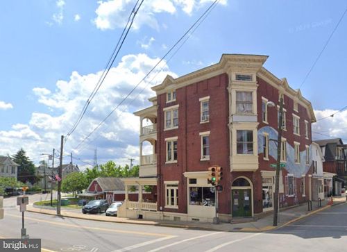 2 E Potomac St, BRUNSWICK, MD, 21716-1411 | Card Image