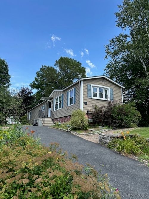 49 Stonewood Ter, Vernon, CT, 06066-4411 | Card Image