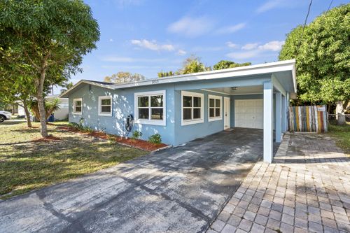 2809 Oleander Blvd, Fort Pierce, FL, 34982-6241 | Card Image