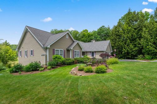 84 Cameron Dr, Jackson, NH, 03846-5015 | Card Image