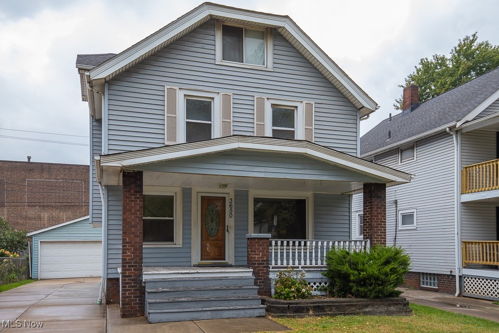 Washington Park Blvd, Newburgh Heights, OH 44105
