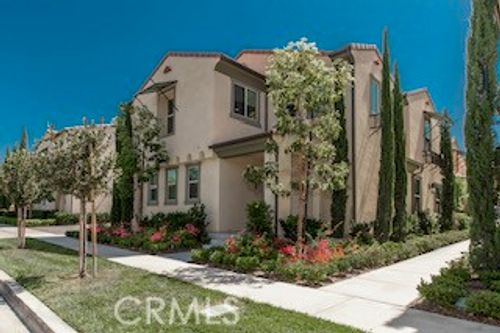 60 Latitude, Irvine, CA, 92618 | Card Image
