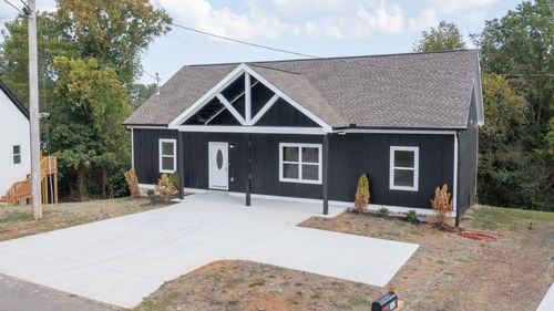 144 Tanner Cir, Shelbyville, TN, 37160-3153 | Card Image