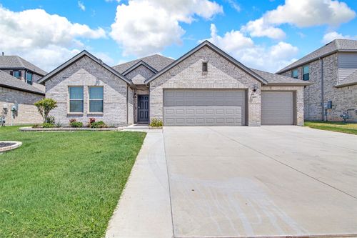 1137 N Chandler Dr, Fort Worth, TX, 76111-4322 | Card Image