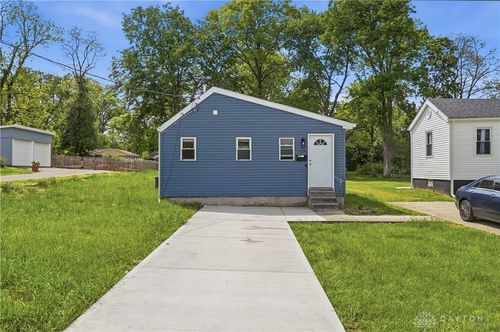 8313 Monroe Avenue, Cincinnati, OH, 45236 | Card Image