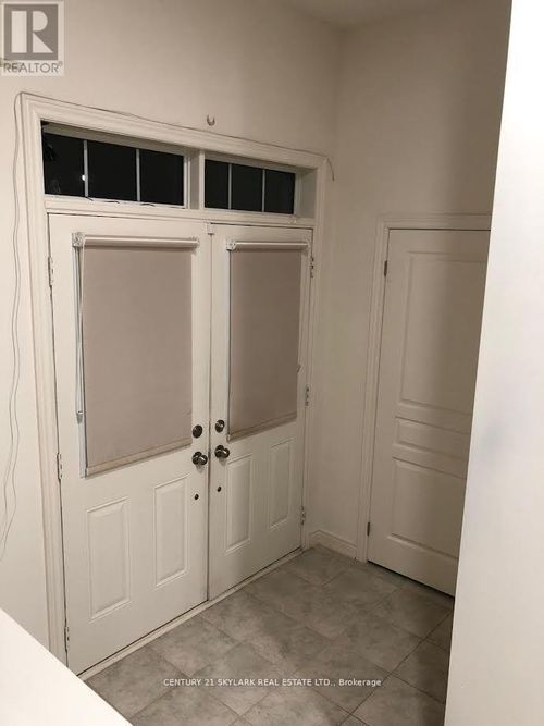 4 Primo Road, Brampton (Northwest Brampton), ON, L7A0G1 | Card Image