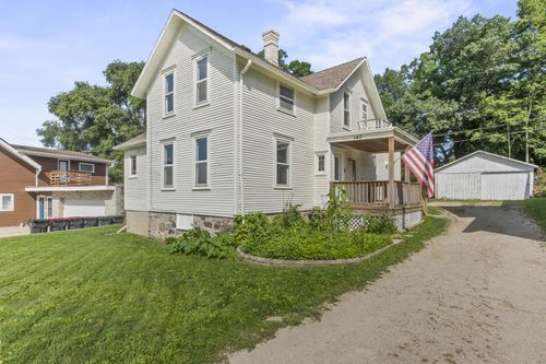 140 Main Street, Sullivan, WI, 53178 | Card Image