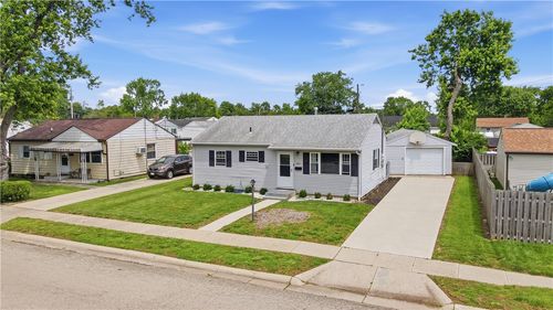 187 Pat Ln, Fairborn, OH, 45324-4203 | Card Image