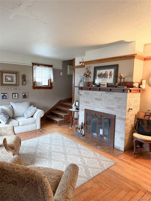 1506 Gainey Avenue, Flint, MI, 48503 | Card Image